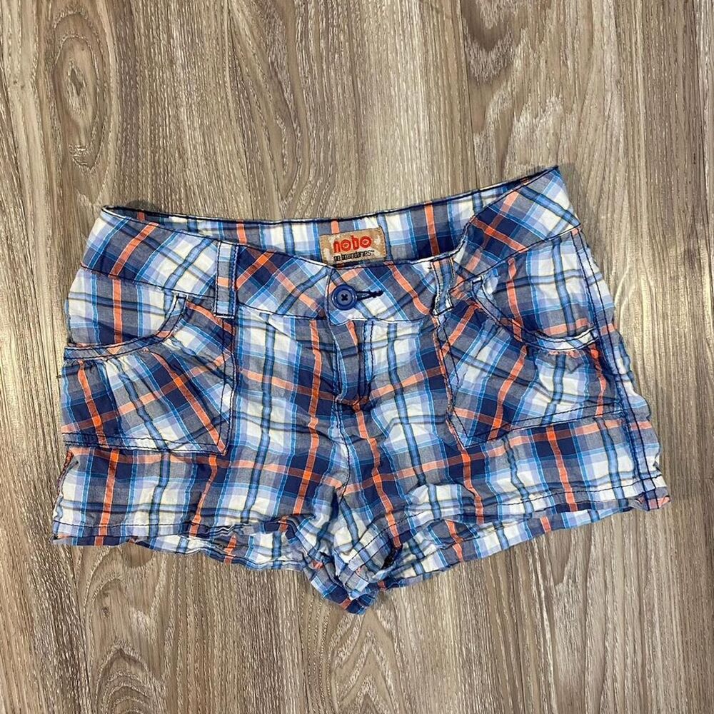 No Boundaries Y2k blue plaid low rise shorts Size 9
